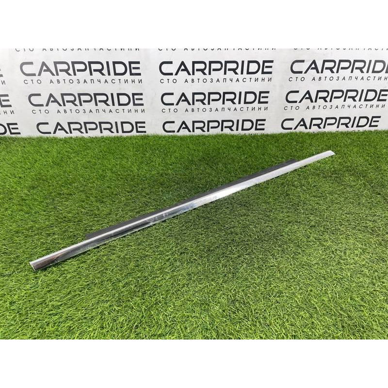 Молдинг стекла (кузов и элементы) BMW 3-series E30 M21d24 51211906252