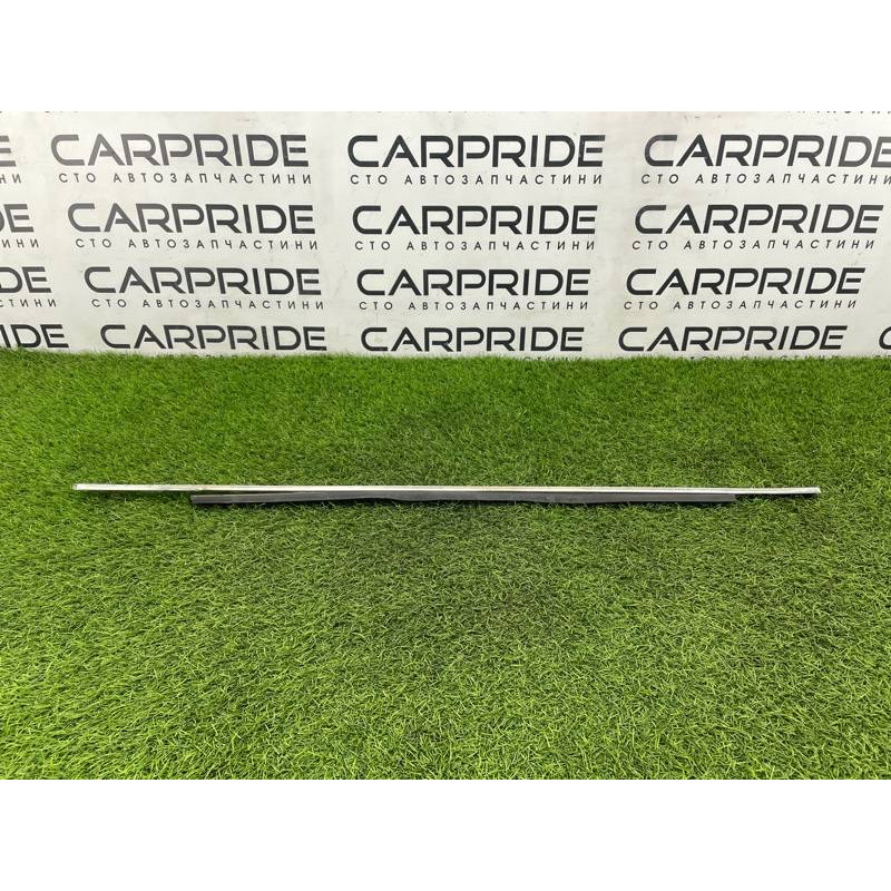 Молдинг стекла (кузов и элементы) BMW 3-series E30 M21d24 51211906252