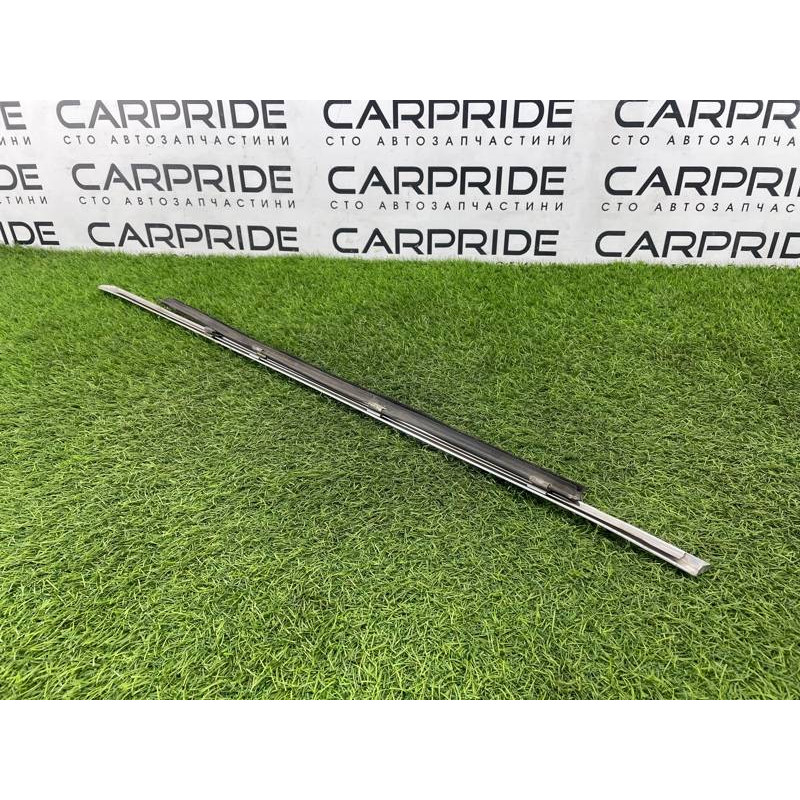 Молдинг стекла (кузов и элементы) BMW 3-series E30 M21d24 51211906252