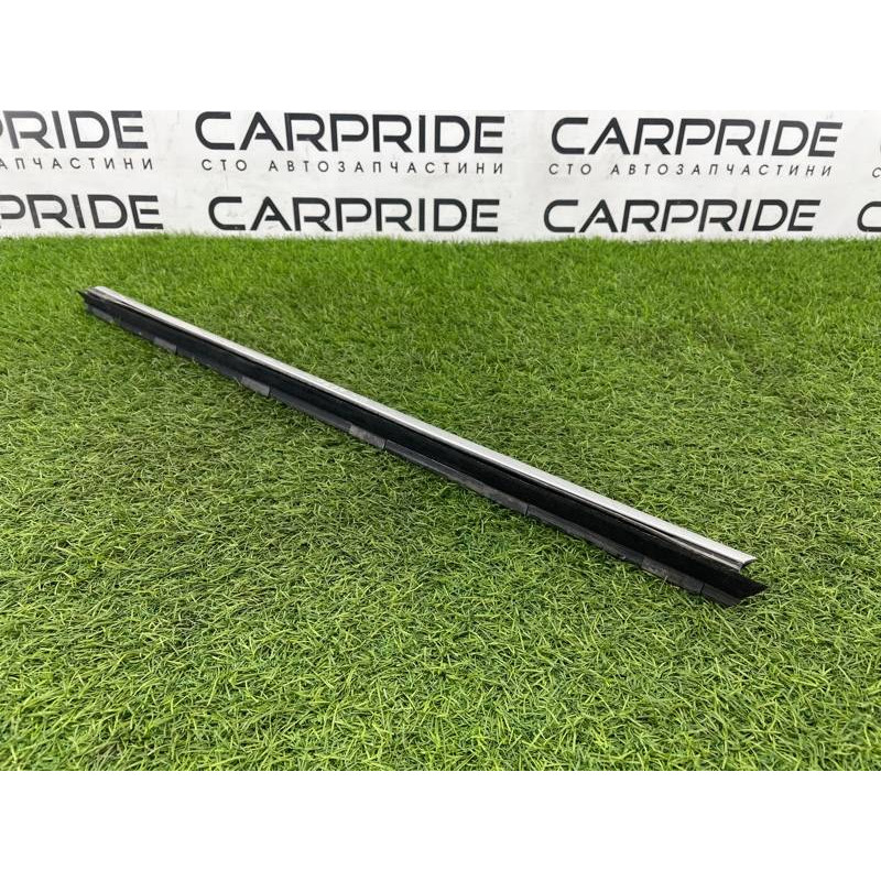 Молдинг стекла внутренний (наружные элементы кузова) BMW 5-series E34 1994 M43b18 51218102823