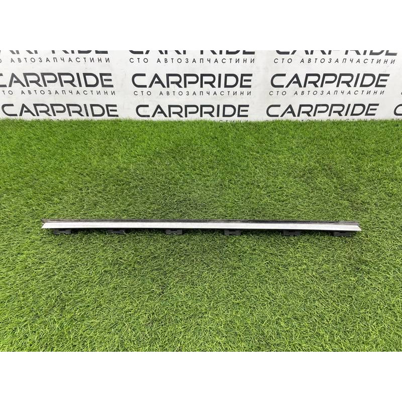 Молдинг стекла внутренний (наружные элементы кузова) BMW 5-series E34 1994 M43b18 51218102823