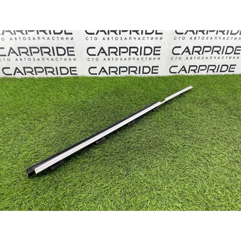 Молдинг стекла внутренний (наружные элементы кузова) BMW 5-series E34 1994 M43b18 51221944348