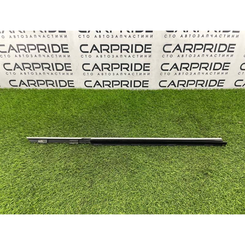 Молдинг стекла внутренний (наружные элементы кузова) BMW 5-series E34 1994 M43b18 51221944348