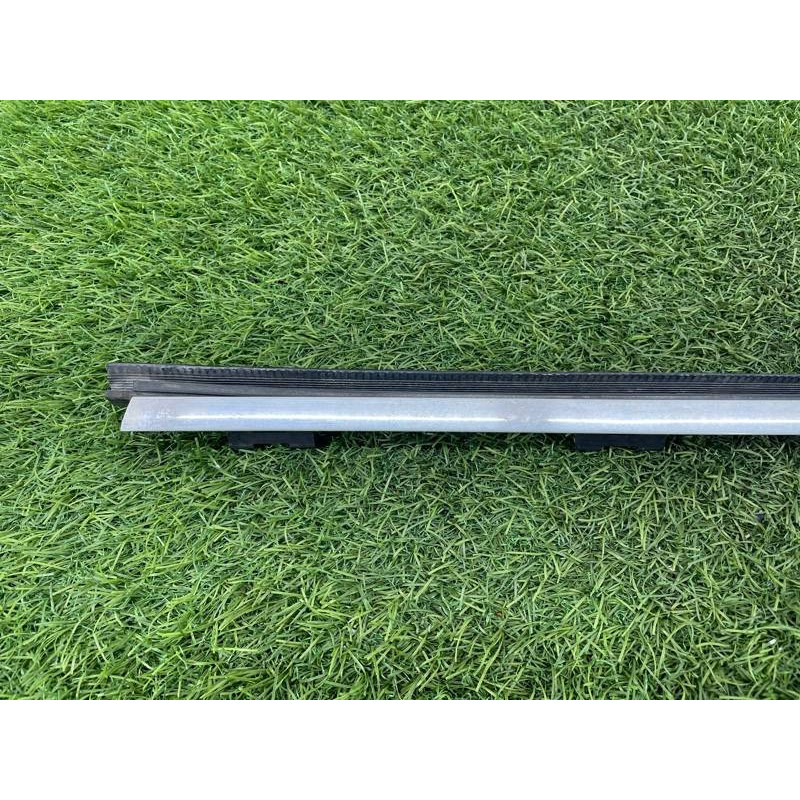 Молдинг стекла внутренний (наружные элементы кузова) BMW 5-series E34 1994 M43b18 51221944348