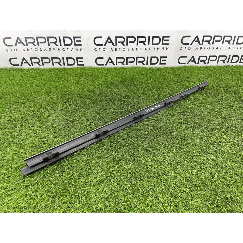 Молдинг стекла внутренний (наружные элементы кузова) BMW 5-series E34 1994 M43b18 51221944348