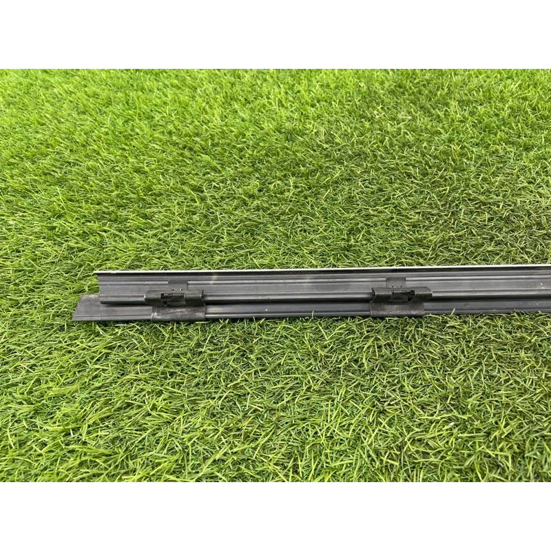 Молдинг стекла внутренний (наружные элементы кузова) BMW 5-series E34 1994 M43b18 51221944348