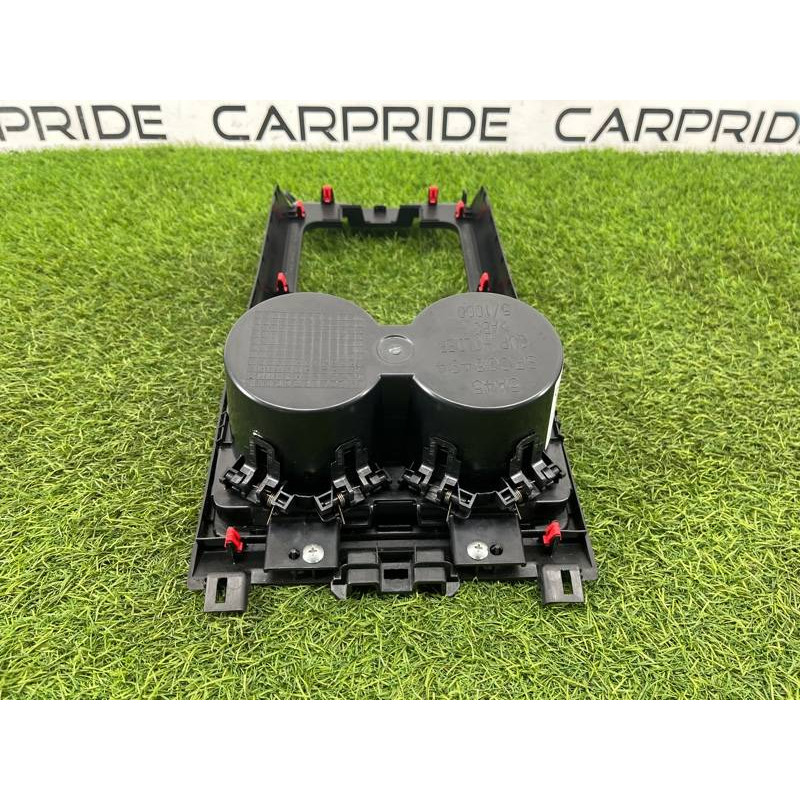Накладка центральной консоли (салон) Mitsubishi Outlander GM4W 2022 2.50 8011c679zz