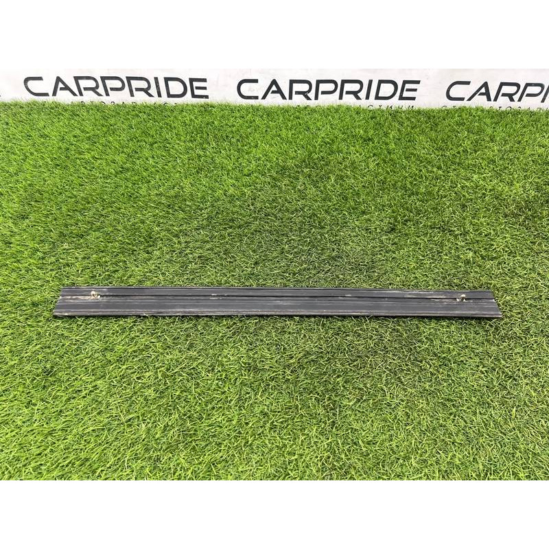 Накладка на порог (кузов и элементы) BMW 3-series E30 M21d24 51471904641