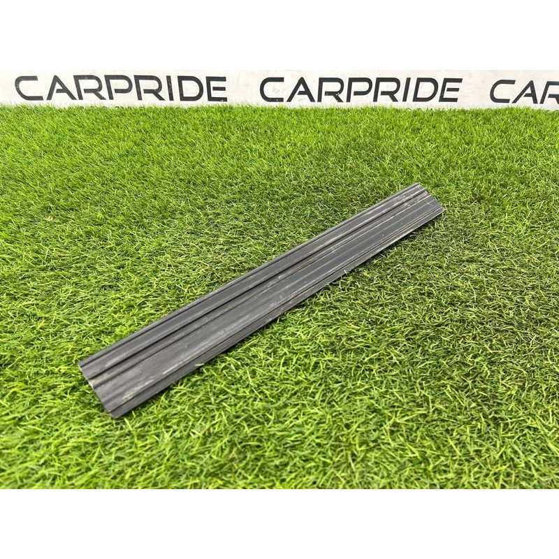 Накладка на порог (кузов и элементы) BMW 3-series E30 M21d24 51471904646