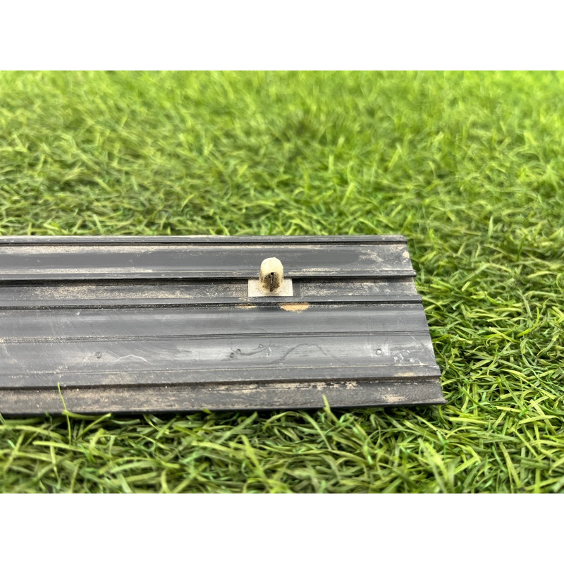 Накладка на порог (кузов и элементы) BMW 3-series E30 M21d24 51471904645