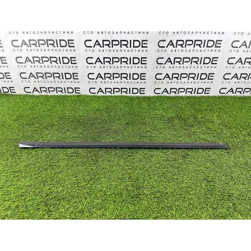 Молдинг двери внешний (кузов и элементы) BMW 3-series E30 M21d24 51131962462