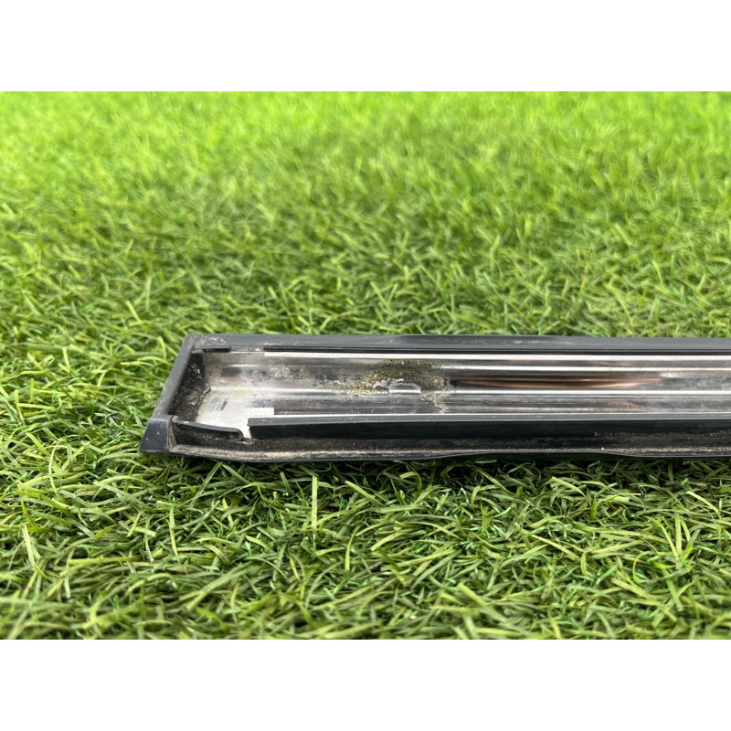 Молдинг крыла (кузов и элементы) BMW 3-series E30 M21d24 51131876129