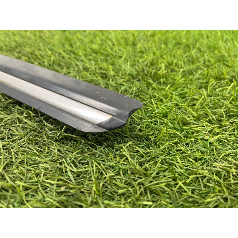 Молдинг крыла (кузов и элементы) BMW 3-series E30 M21d24 51131876129