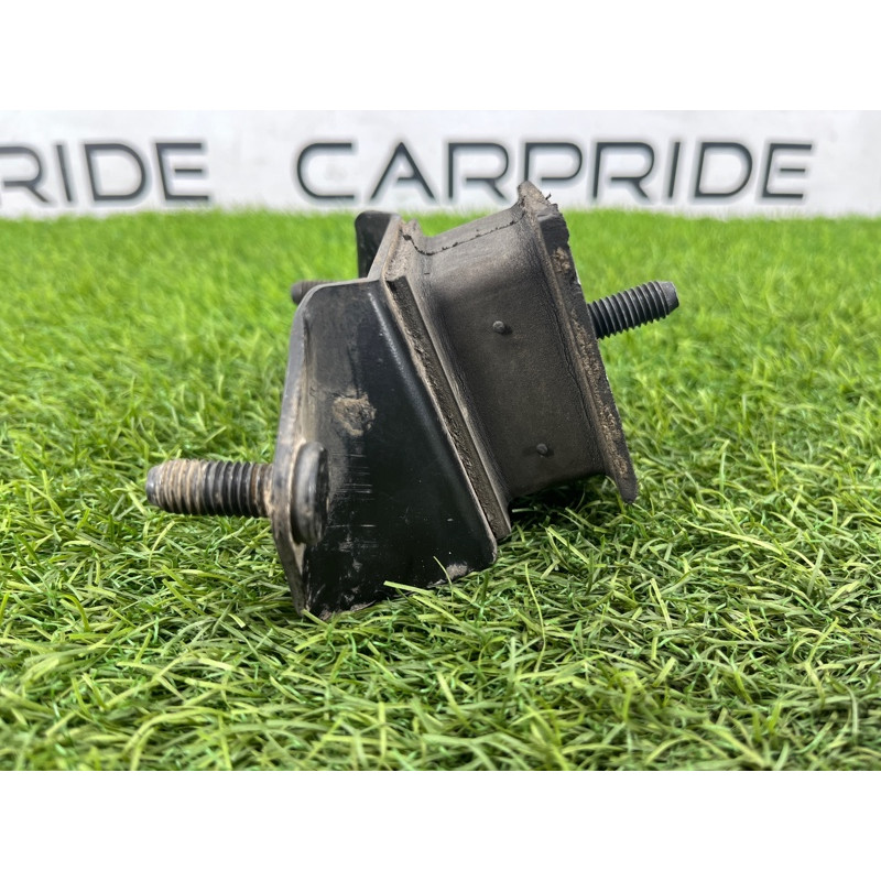 Подушка КПП (трансмиссия) LAND ROVER Range Rover P38 1996 4.6 Lucas ANR2621