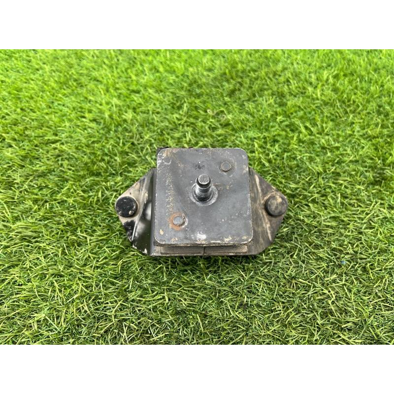 Подушка КПП (трансмиссия) LAND ROVER Range Rover P38 1996 4.6 Lucas ANR2621