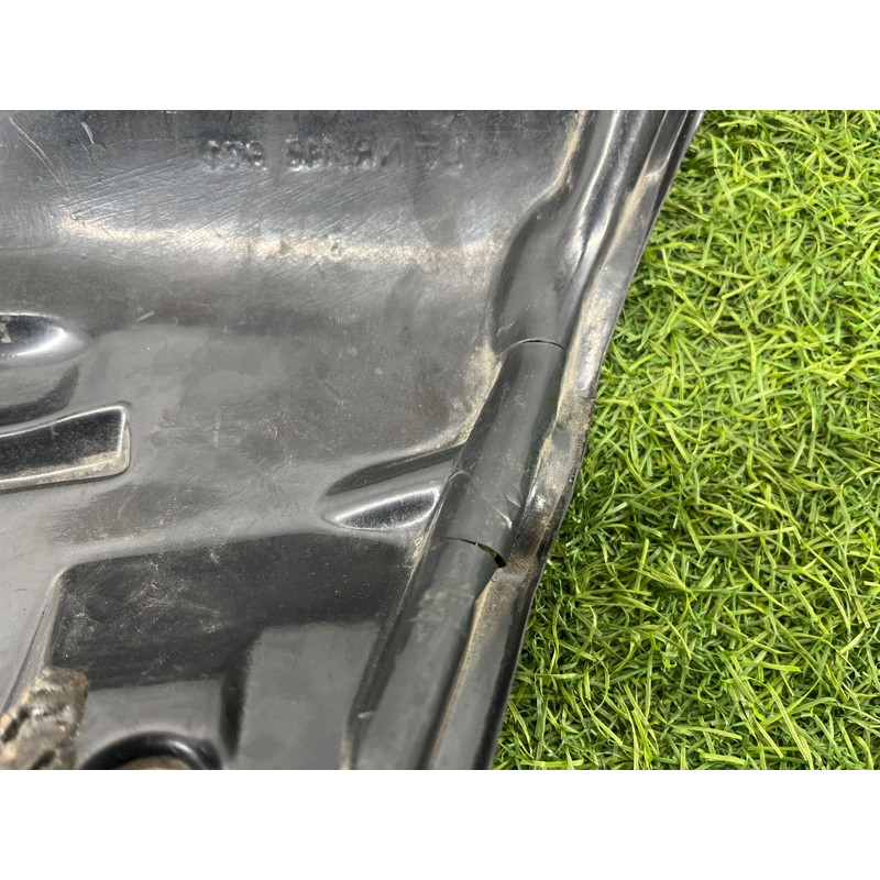 Крышка корпуса печки (отопление и кондиционирование) BMW 5-series E34 64118390083