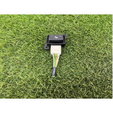 Кнопка регулировки сиденья