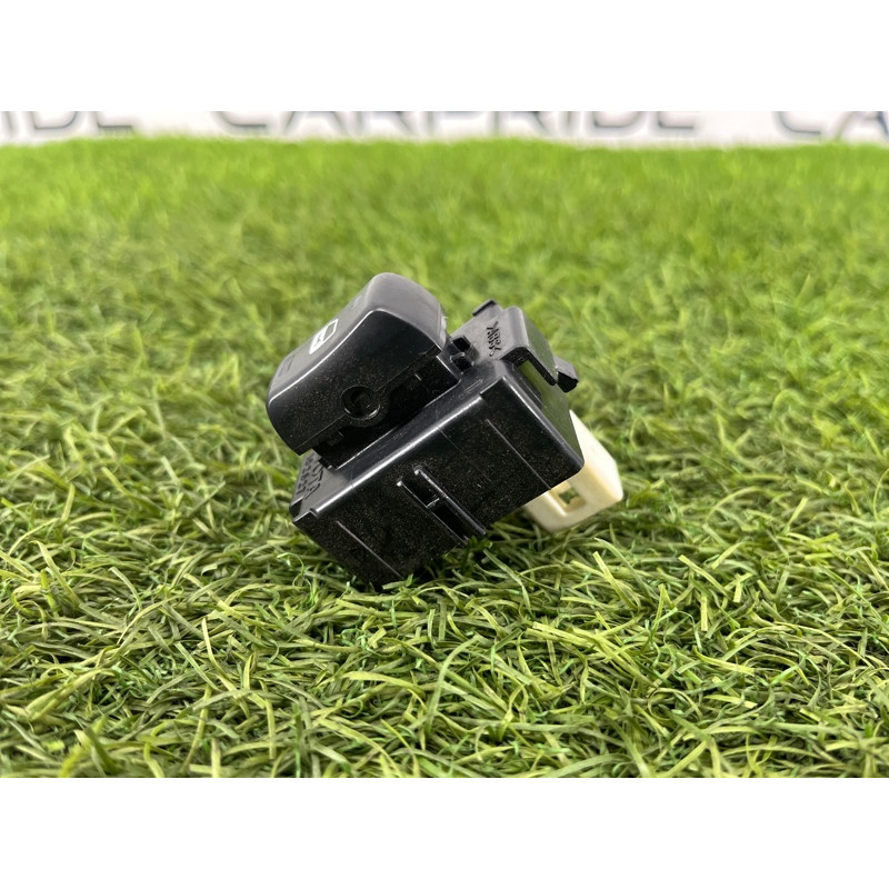 Кнопка блокировки центрального замка (электрика / кнопки) Lexus RX XU30 2007 3.0 1MZ-FE 8493024020