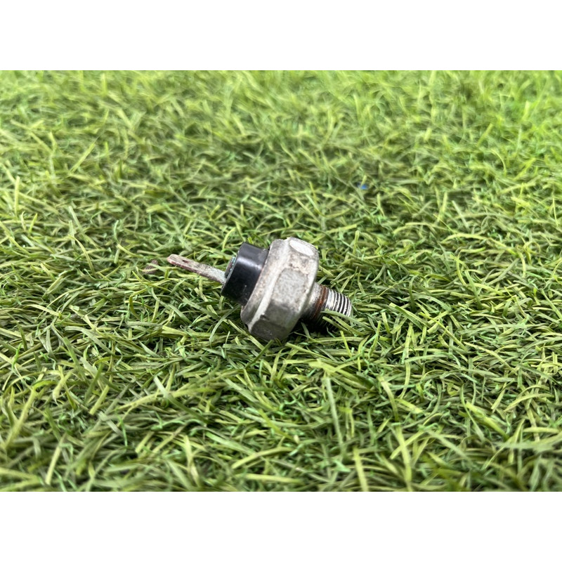 Датчик давления масла (электрика двигателя) Mazda 6 GH 2008 2.0 RF7J B36718501B