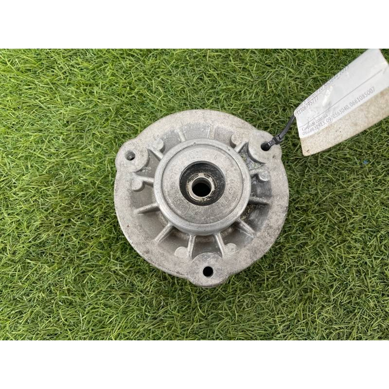 Опора стойки (подвеска) BMW 5-series F10 2013 N63B44 31306795777