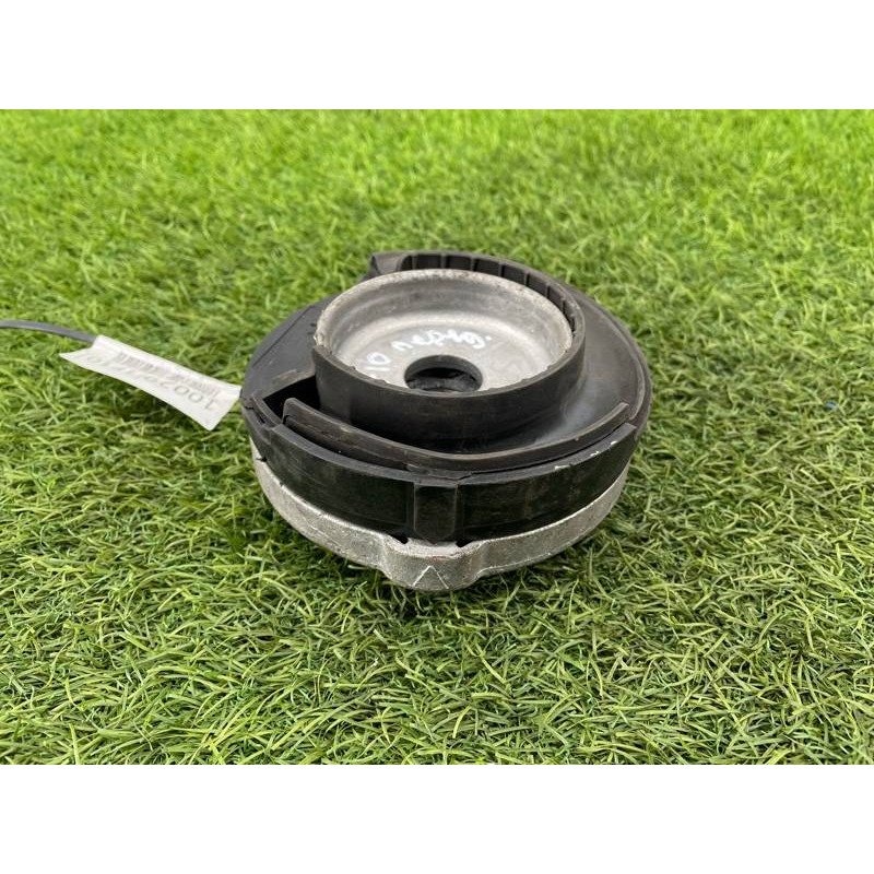 Опора стойки (подвеска) BMW 5-series F10 2013 N63B44 31306795777