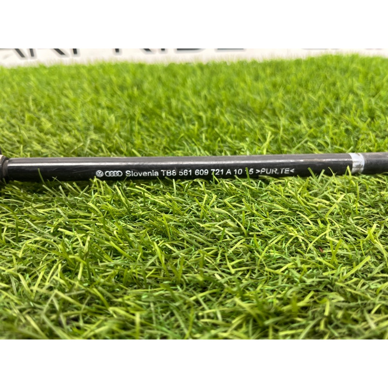 Трос стояночного тормоза (тормозная система) Volkswagen Passat B7 2014 1.8 561609721A