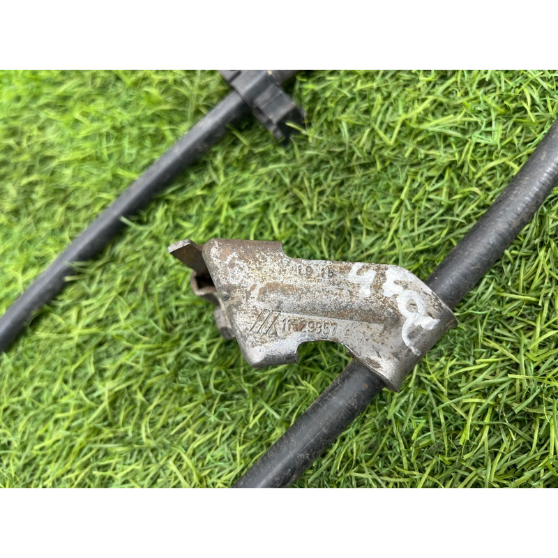 Трос стояночного тормоза (тормозная система) FORD Focus MK3 2015 2.0 BV6Z2A603C