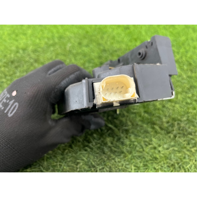 Замок двери (кузов и элементы) LAND ROVER FREELANDER L314 1999 1.8B ALR9787