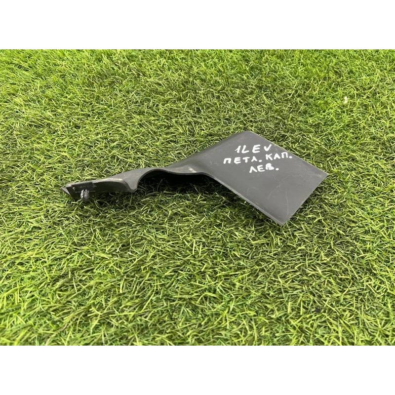 Накладка петли капота (кузов и элементы) PEUGEOT 607 1 2002 3.0i V6 790896