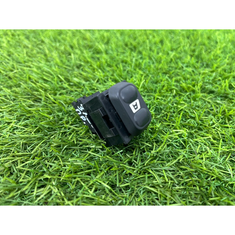 Кнопка стеклоподъемника (электрика / кнопки) PEUGEOT 607 1 2002 3.0i V6 655471