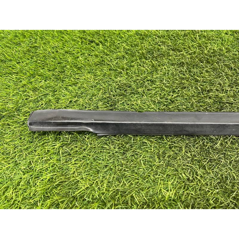 Молдинг стекла (кузов и элементы) KIA Sorento BL 2005 2.5 CRDI 822103E001