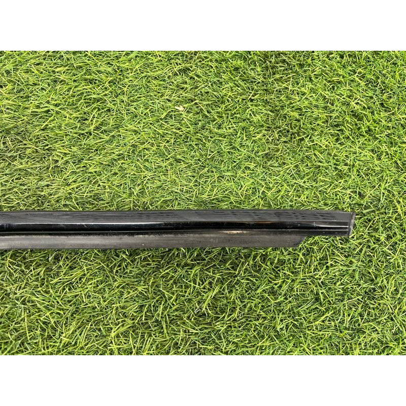 Молдинг стекла (кузов и элементы) Lexus RX XU30 2007 3.0 1MZ-FE 7573048030