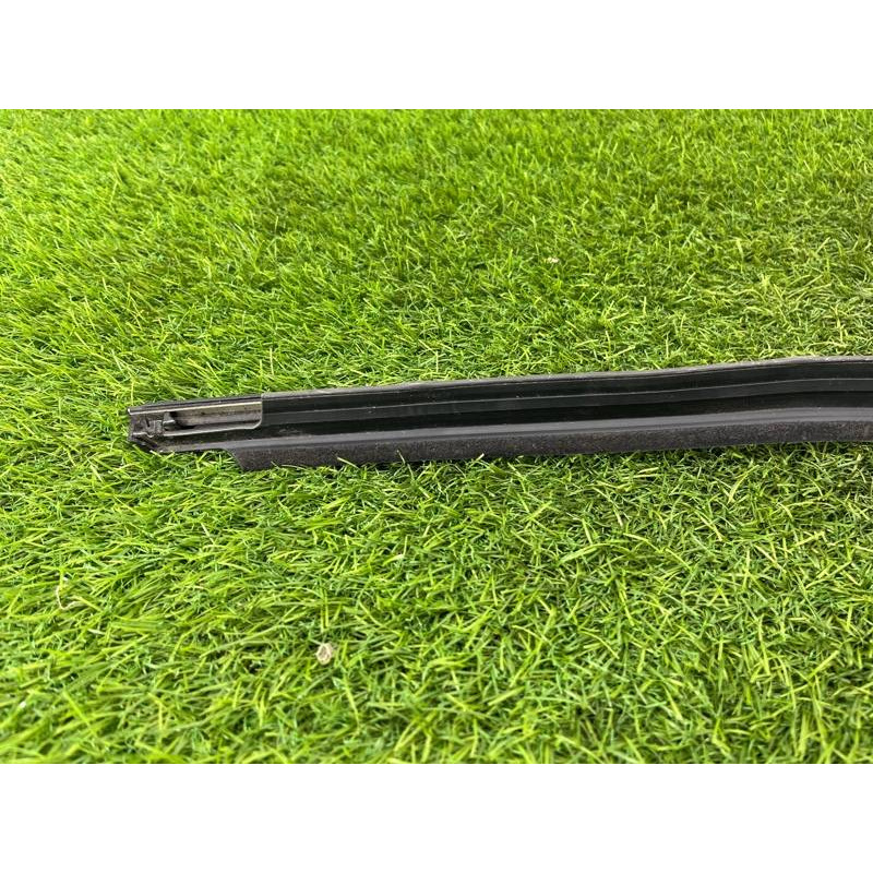 Молдинг стекла (кузов и элементы) Lexus RX XU30 2007 3.0 1MZ-FE 7573048030