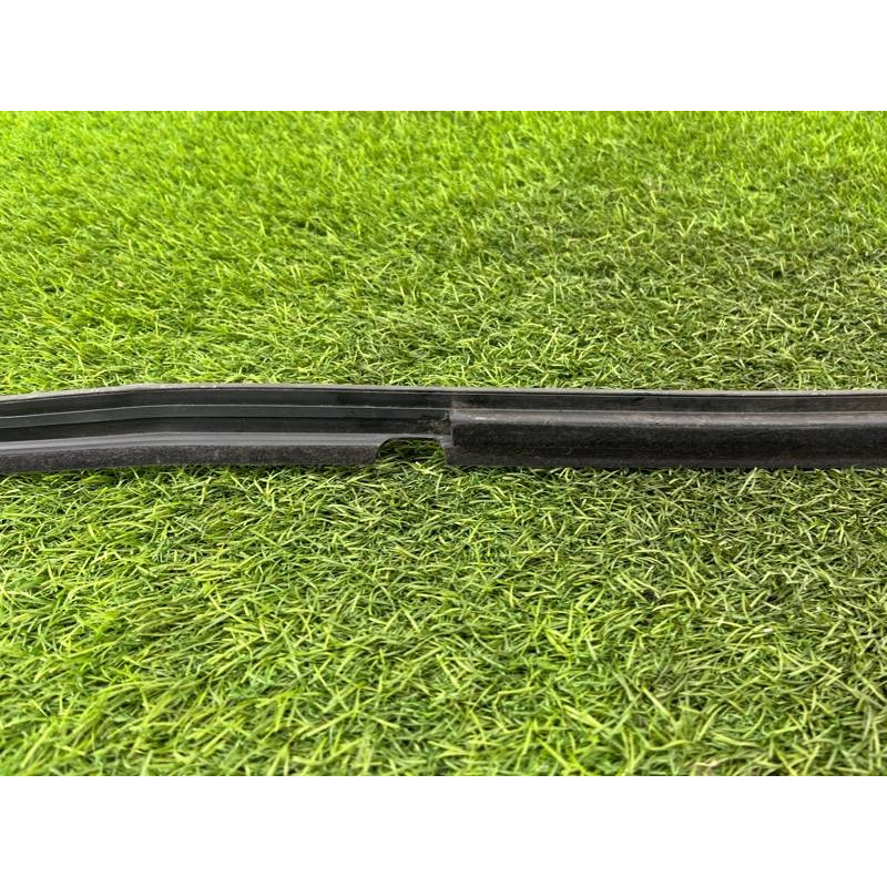 Молдинг стекла (кузов и элементы) Lexus RX XU30 2007 3.0 1MZ-FE 7573048030