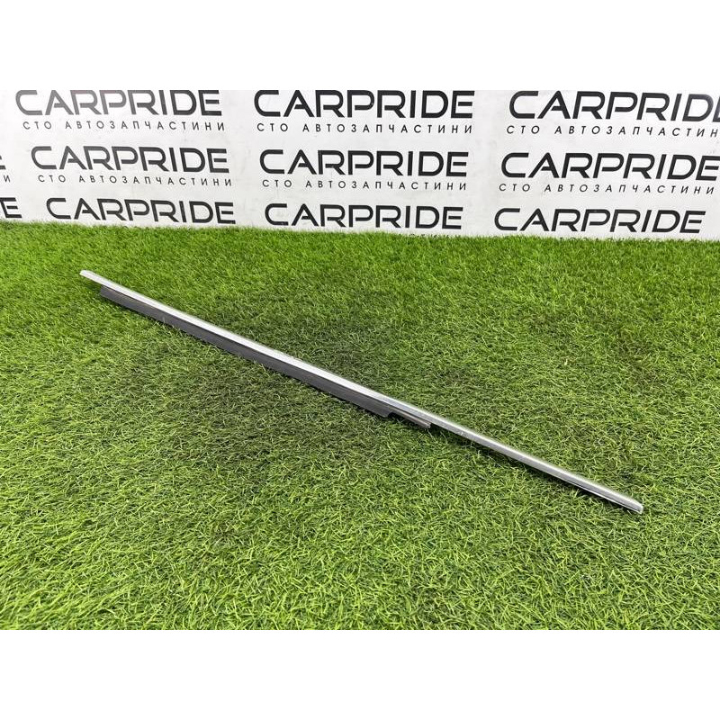 Молдинг стекла (кузов и элементы) BMW 3-series E30 M21d24 51221906254