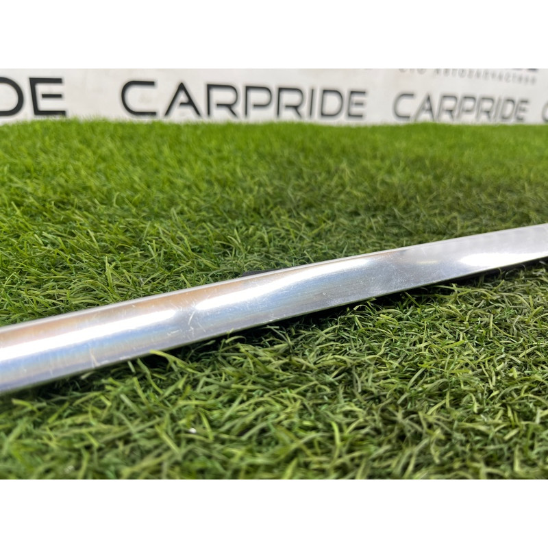 Молдинг стекла (кузов и элементы) BMW 3-series E30 M21d24 51221906254