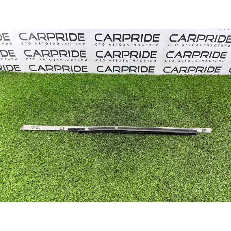 Молдинг стекла (кузов и элементы) BMW 3-series E30 M21d24 51221906254