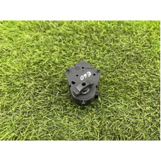 Привод заслонки отопителя