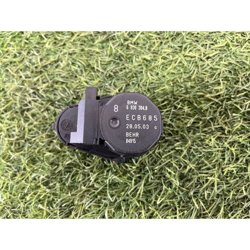 Привод заслонки отопителя (отопление и кондиционирование) BMW 5-series E60 M54b30 64116930304