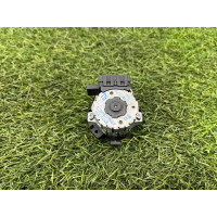 Привод заслонки отопителя