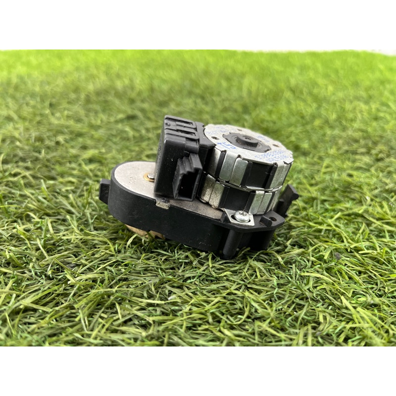 Привод заслонки отопителя (отопление и кондиционирование) BMW 5-series E39 64118377462