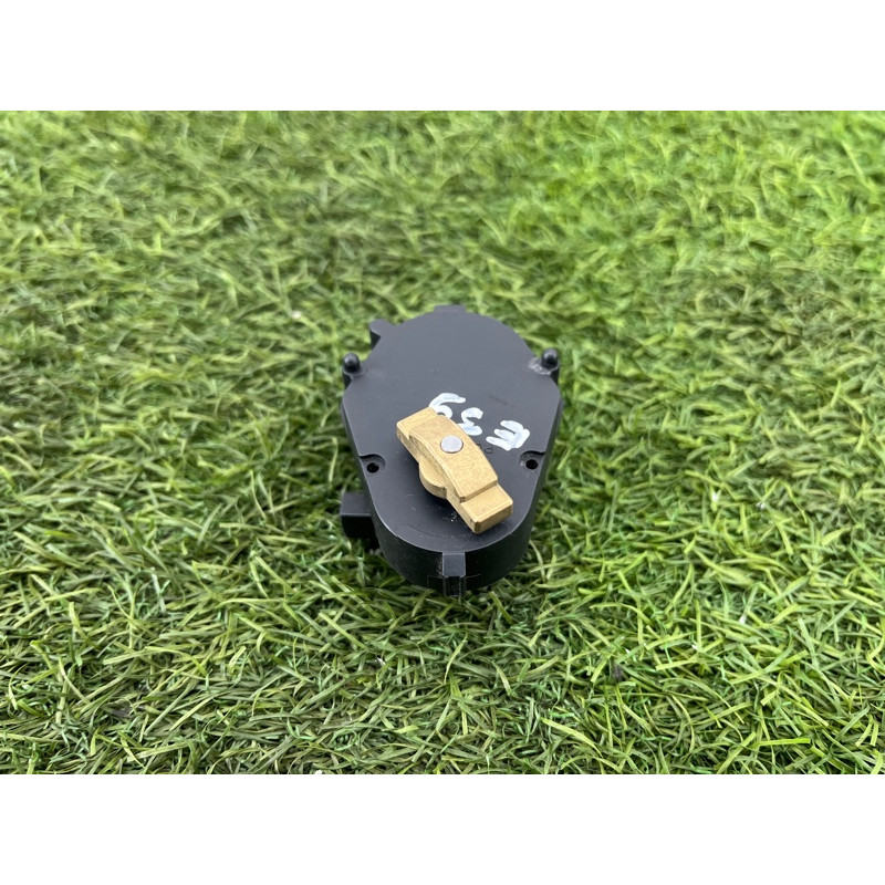 Привод заслонки отопителя (отопление и кондиционирование) BMW 5-series E39 64118377462