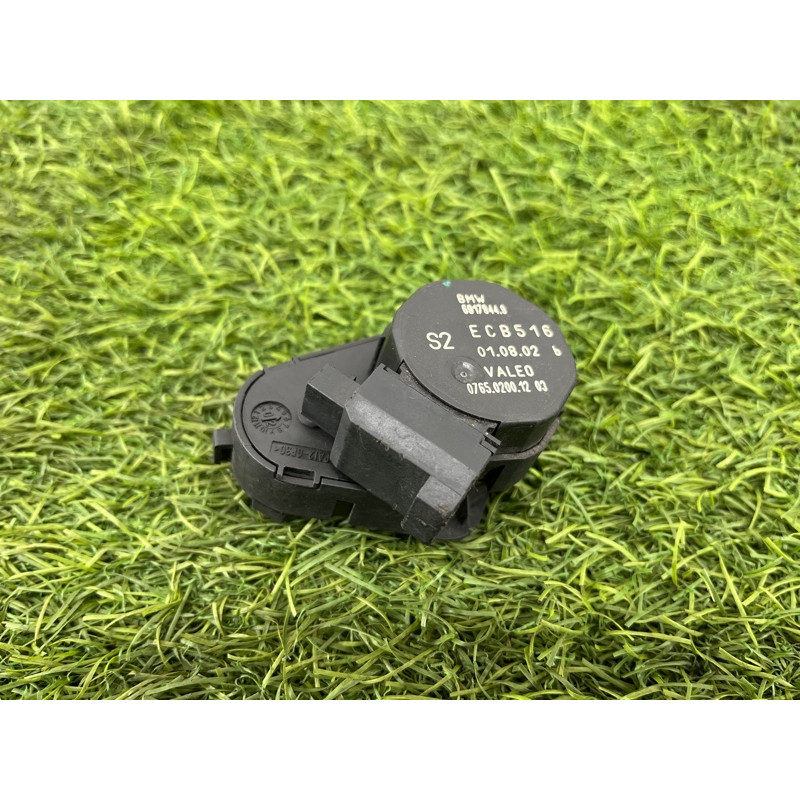 Привод заслонки отопителя (отопление и кондиционирование) BMW 5-series E39 64116917944