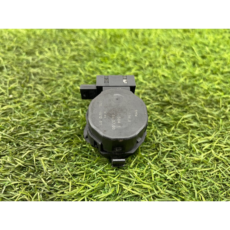 Привод заслонки отопителя (отопление и кондиционирование) BMW 5-series E39 64116902698