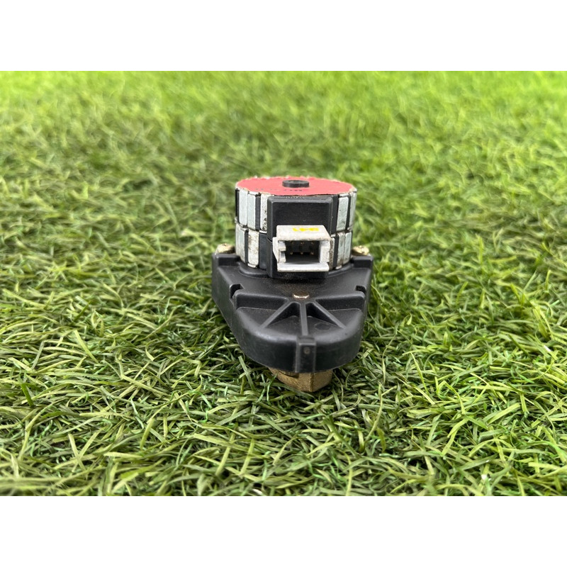 Привод заслонки отопителя (отопление и кондиционирование) BMW 5-series E34 0132800002