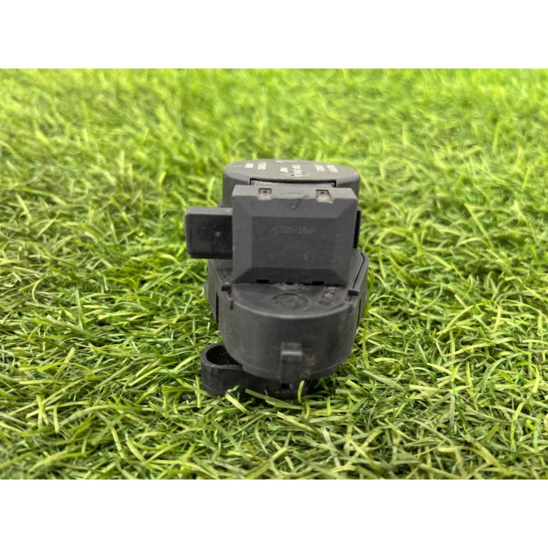 Привод заслонки отопителя (отопление и кондиционирование) BMW 3-series E46 64116902855