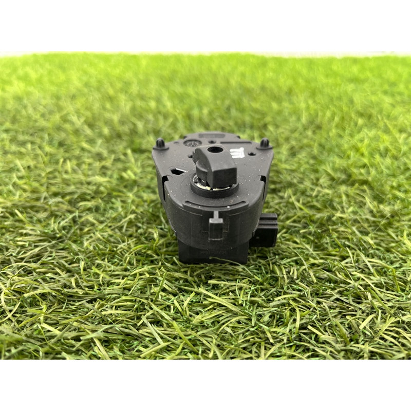 Привод заслонки отопителя (отопление и кондиционирование) BMW 3-series E46 64116902854