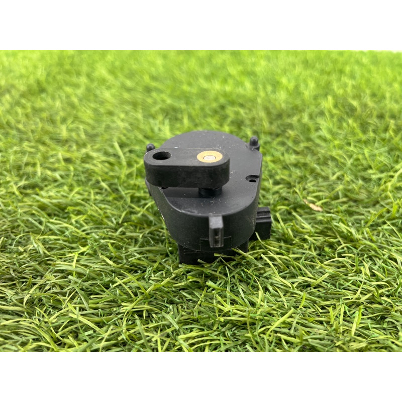 Привод заслонки отопителя (отопление и кондиционирование) BMW 7-series E38 1996 M60B40 64118391375