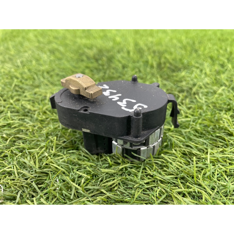 Привод заслонки отопителя (отопление и кондиционирование) BMW 5-series E39 64118363798