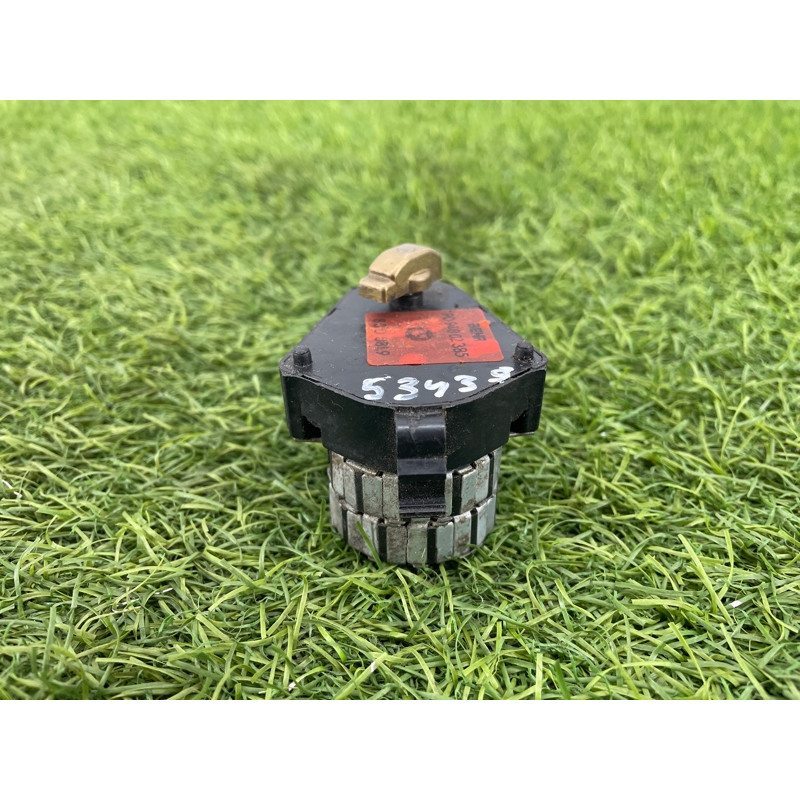 Привод заслонки отопителя (отопление и кондиционирование) BMW 7-series E32 64118350081